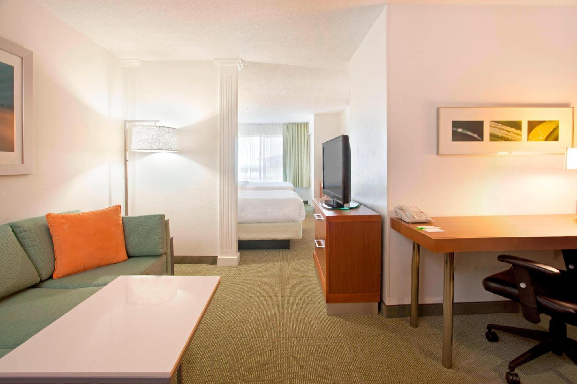 สปริงฮิลล์ สวีท แนชวิลล์ เมโทร เซ็นเตอร์ Hotel ภายนอก รูปภาพ